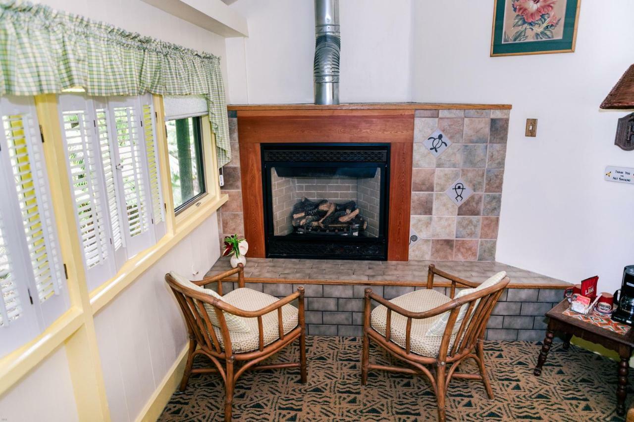 Kilauea Lodge And Restaurant Volcano Εξωτερικό φωτογραφία